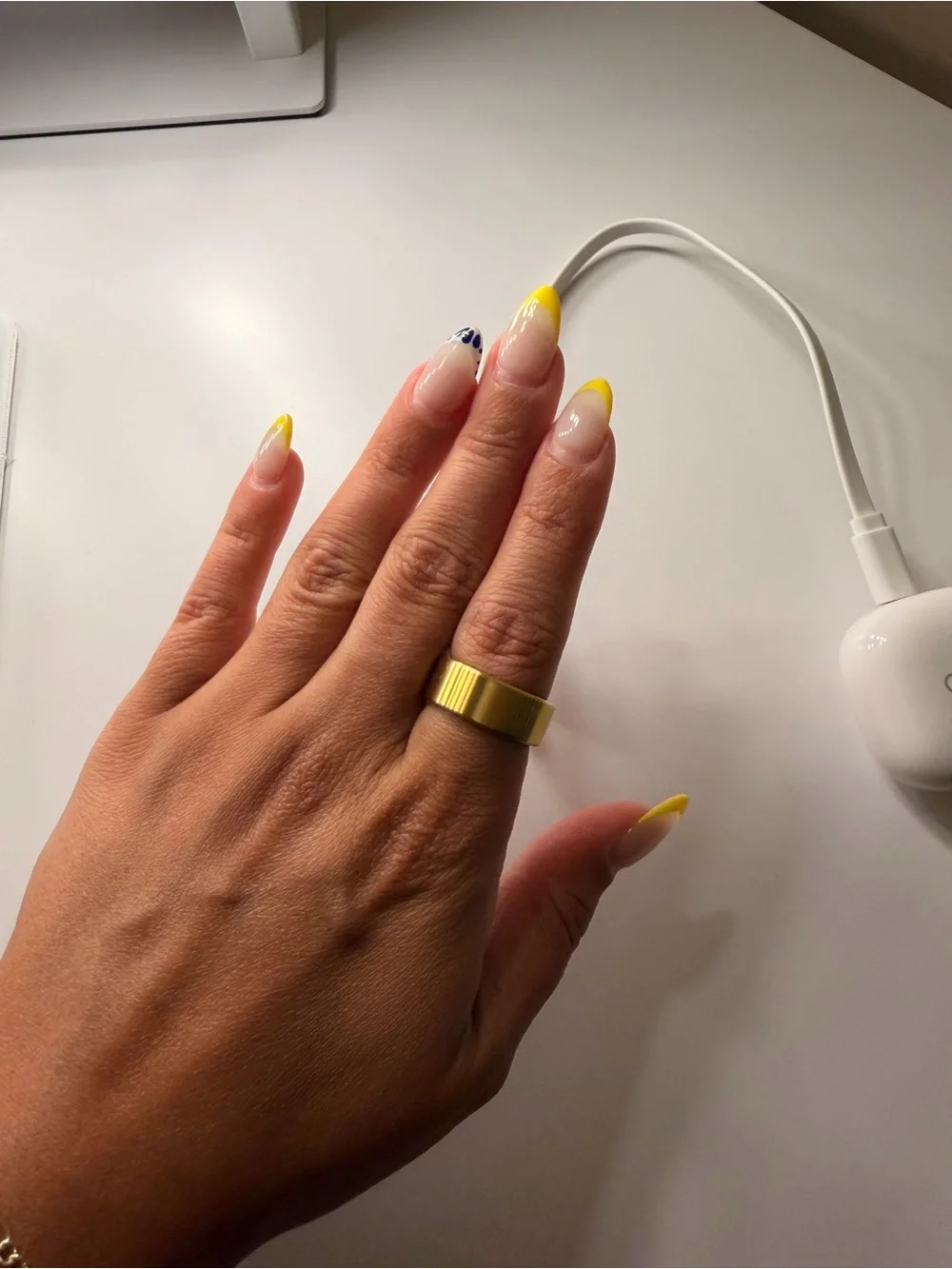Qalo smart ring